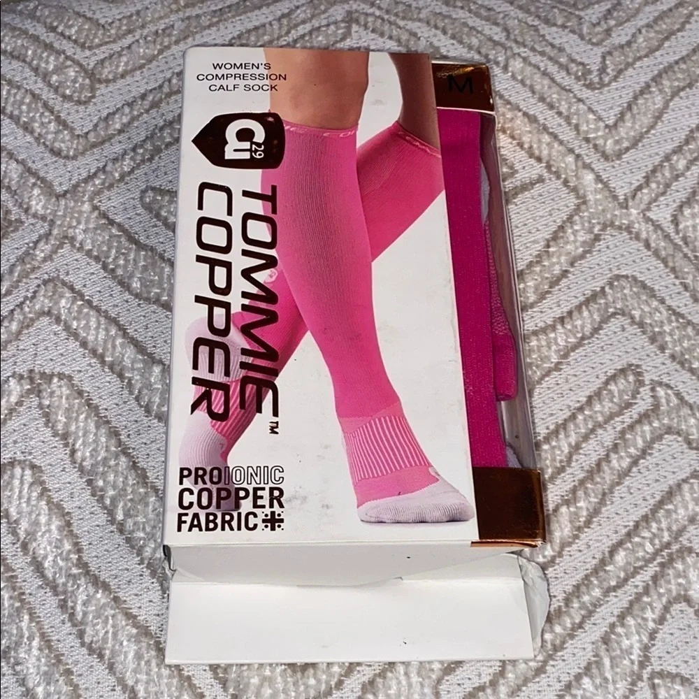 Tommie Copper Women’s Pink and Gray Compression Calf Socks Size M 9-12